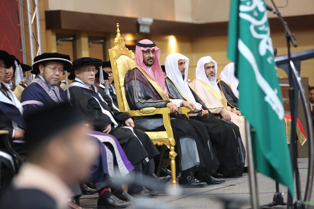 Y.A.M Putera Dr. Bandar bin Salman Merasmikan Majlis Konvokesyen MEDIU 2016