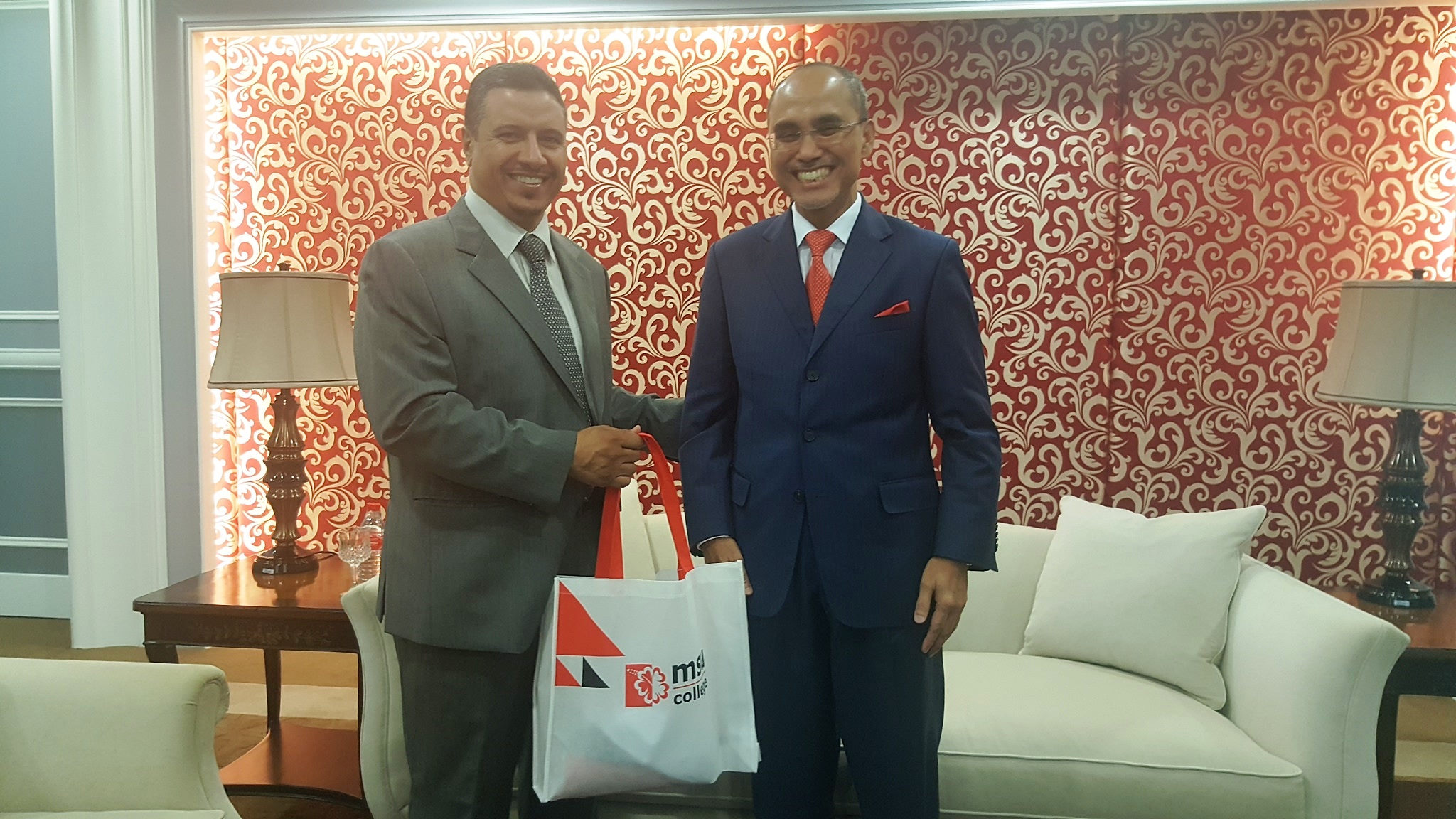 جامعة المدينة العالمية تشارك احتفاء جامعة الإدارة والعلوم (MSU) في شاه علم