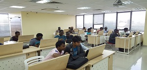 اختتام فعاليات ورشة عمل بعنوان “تصميم واجهات رسومية تفاعلية باستخدام لغة الجافا” في جامعة المدينة العالمية اختتام فعاليات ورشة عمل بعنوان “تصميم واجهات رسومية تفاعلية باستخدام لغة الجافا” في جامعة المدينة العالمية