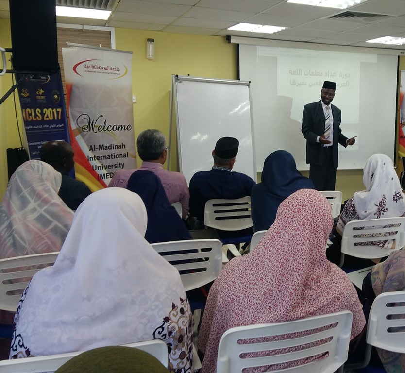 اختتام فعاليات دورة تدريبية لمعلمات اللغة العربية لغير الناطقين بها في جامعة المدينة العالمية