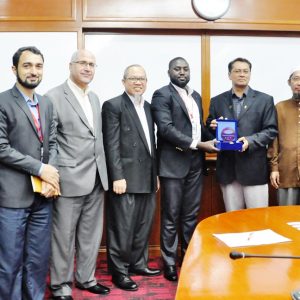 Lawatan ke Fakulti Pengajian Islam, Universiti Kebangsaan Malaysia (UKM) Lawatan ke Fakulti Pengajian Islam, Universiti Kebangsaan Malaysia (UKM)