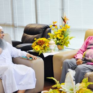 Sesi Wacana oleh Sheikh Assim Alhakeem Sesi Wacana oleh Sheikh Assim Alhakeem